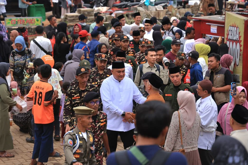 Bupati Bogor Rudy Susmanto, pada kegiatan Refleksi akhir tahun di Masjid Nurul Wathon.Ist