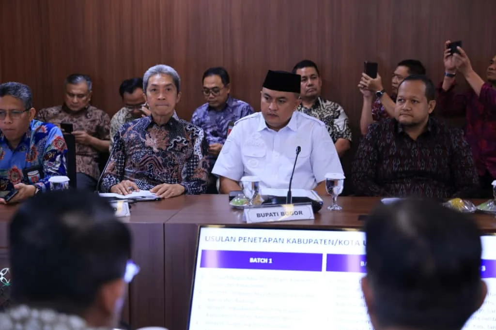 Bupati Bogor, Rudy Susmanto menyambut baik dan mendukung penuh pembangunan program Waste To Energy.Ist