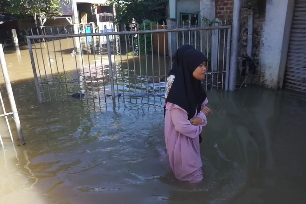 Situasi dan kondisi banjir di Kecamatan Dayeuhkolot, Kabupaten Bandung, Jawa Barat, Senin (10/3/2025) sejak Sabtu, luapan sungai Citarum masih merendam 13 Kecamatan dan 33 DesaSituasi dan kondisi banjir di Kecamatan Dayeuhkolot, Kabupaten Bandung, Jawa Ba