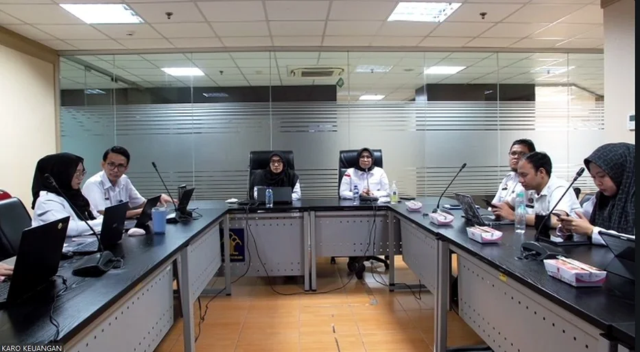 Kantor Wilayah Kementerian Hukum Jawa Barat (Kanwil Kemenkum Jawa Barat) melalui Bidang TU &amp; Umum pada pagi ini mengikuti kegiatan Evaluasi Penyusunan Laporan Keuangan Kemenkum Triwulan III Tahun 2025.Ist