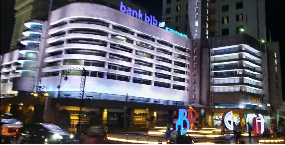 Kantor Pusat Bank BJB Jl.Naripan Bandung.Dok-KS
