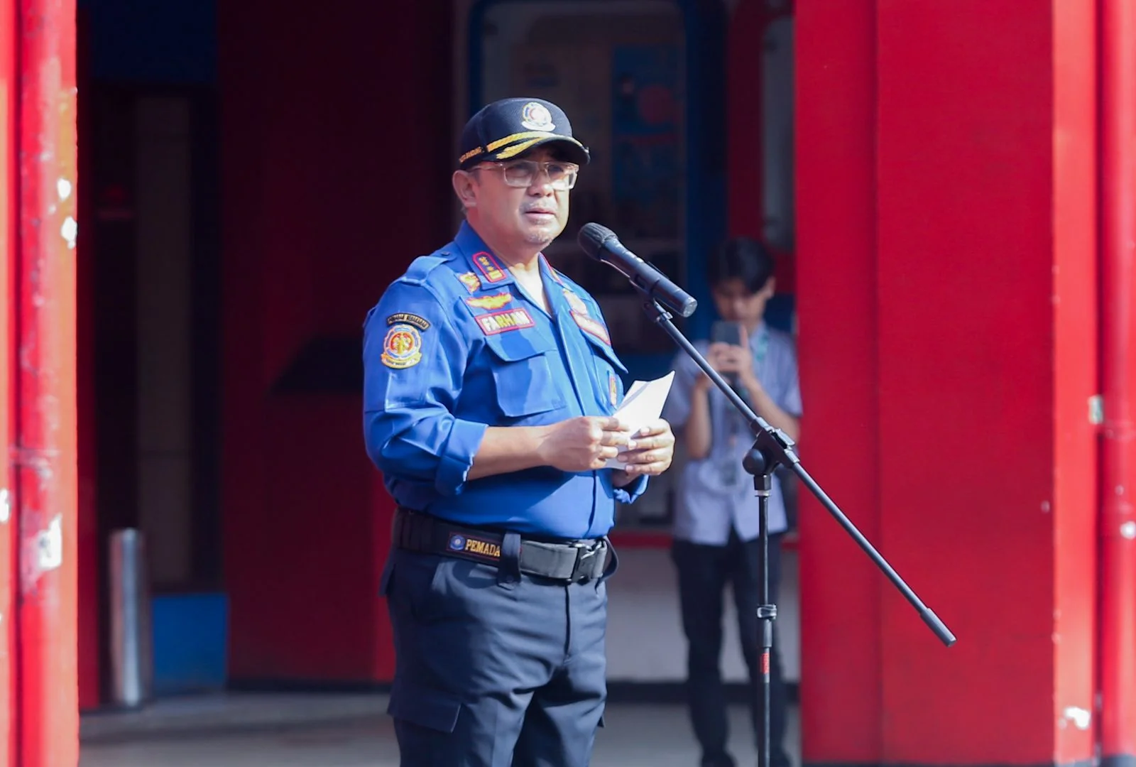 Wali Kota Bandung, Muhammad Farhan, menegaskan, kecepatan dan kesiapsiagaan menjadi kunci utama dalam pelayanan pemadam kebakaran di tengah kompleksitas Kota Bandung.Dok-Diskominfo Kota Bandung