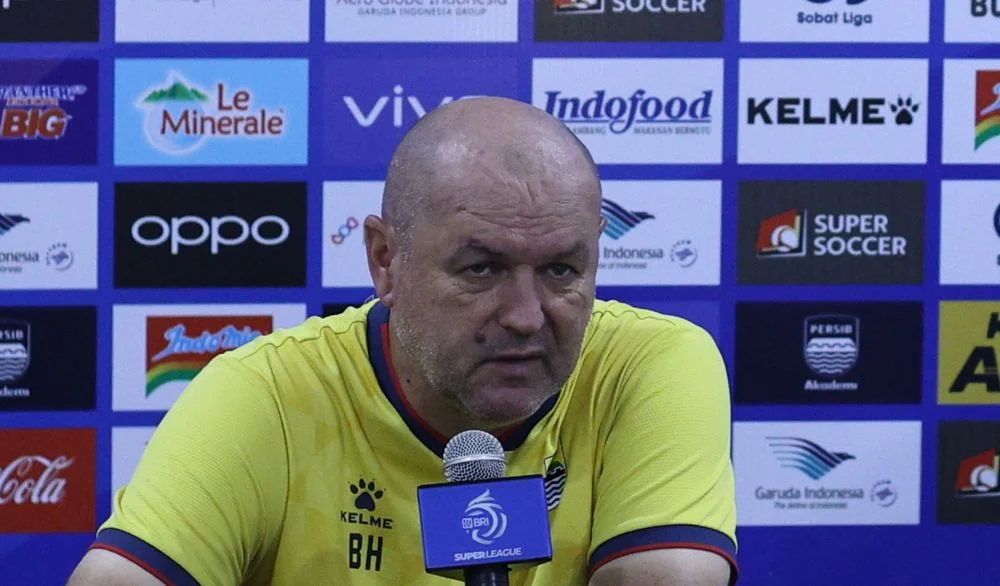 Pelatih PERSIB, Bojan Hodak menegaskan, seluruh pemain dalam kondisi siap dan fokus menatap laga penentuan tersebut.Dok-Persib Bandung