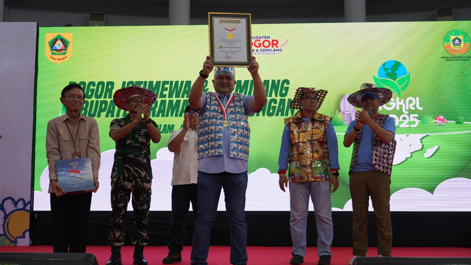 Bupati Bogor Rudy Susmanto menyampaikan apresiasi setinggi-tingginya kepada seluruh penggiat lingkungan dan masyarakat yang telah berkontribusi aktif.Ist