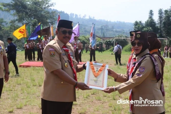 Bupati Sukabumi Asep Japar menyerukan agar Gerakan Pramuka menjadi solusi strategis.Ist