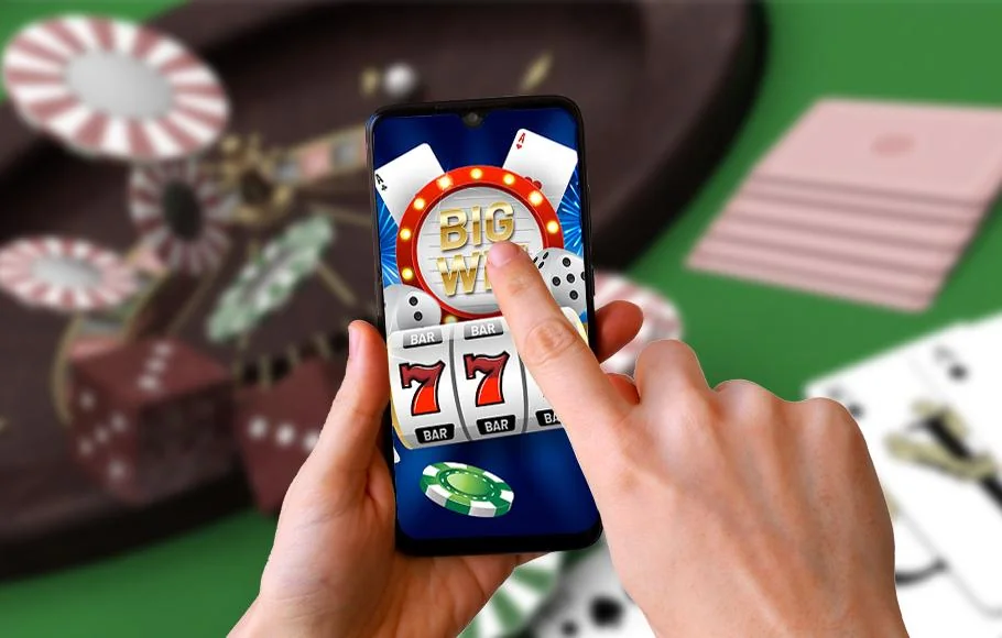 Ribuan Warga Bandung Kehilangan Bansos Usai Terbukti Main Judi Online