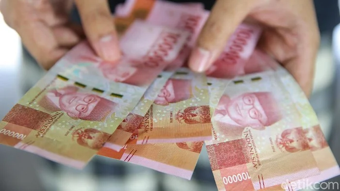 Puluhan Ribu Penerima Bansos di Jabar Bermain Judol, Dedi Mulyadi Minta Bantuan Disetop