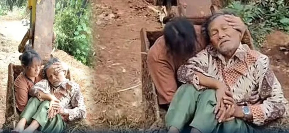 Video Kakek Sakit Diangkut Ekskavator dari Kampung Terisolasi di Bandung Barat
