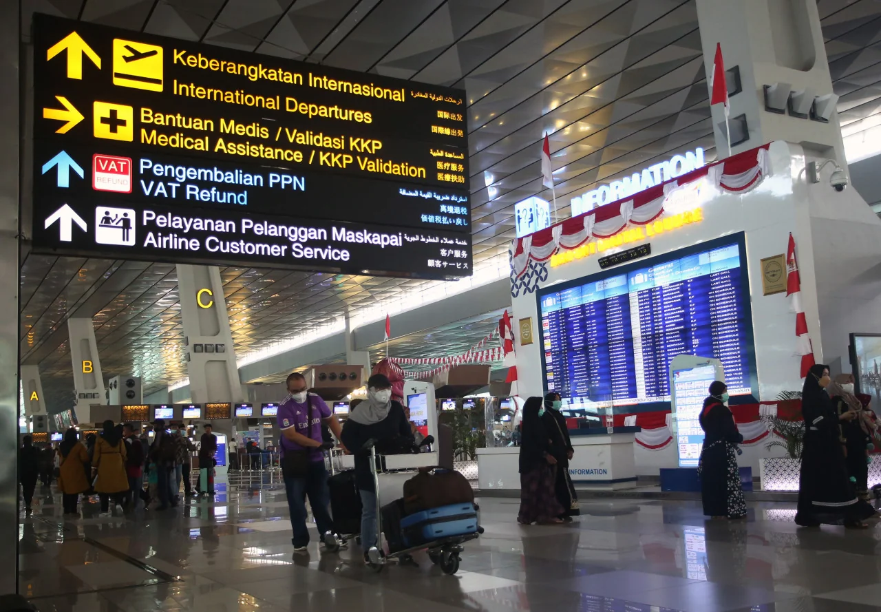 Harga tiket pesawat selama libur Natal dan Tahun Baru.