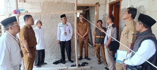 Bupati Sumedang Dony Ahmad Munir mengintrusikan kepada Dinas Pekerjaan Umum dan Tata Ruang.Ist
