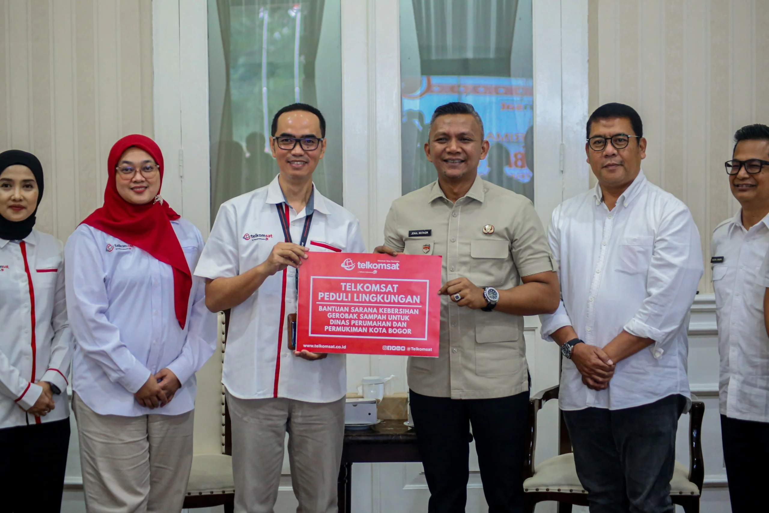 Wakil Wali Kota Bogor, Jenal Mutaqin, menyampaikan apresiasinya atas dukungan dari PT Telkom Satelit Indonesia.Ist
