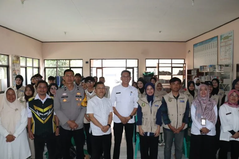 Kelurahan Gunung Puyuh mengadakan Bimbingan Teknis (bimtek) untuk meningkatkan kemampuan Kader Posyandu Remaja.Ist