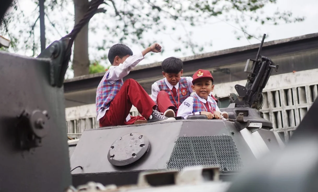 Pelajar SD dan SMP Bandung Antusias Ikuti Study Tour Museum Kavaleri TNI AD.Ist