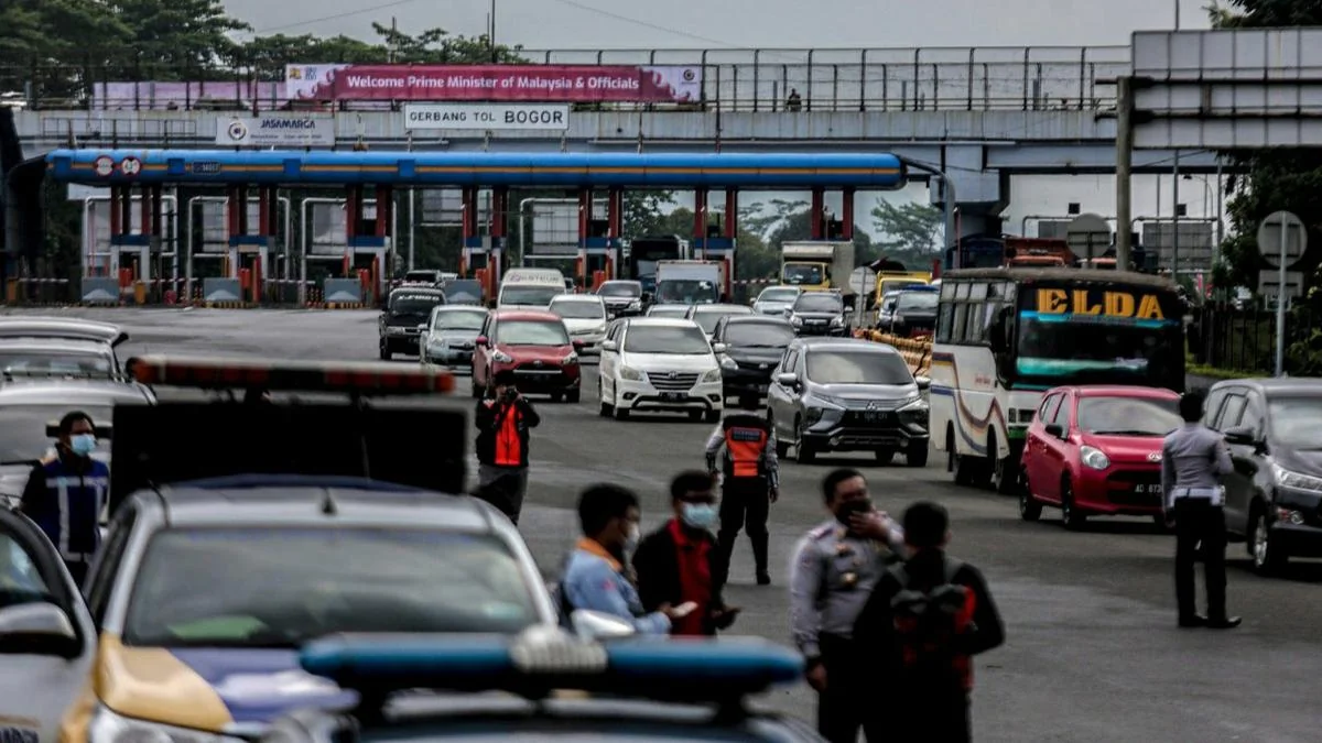 Arus kendaraan yang masuk ke sejumlah wilayah di Jabar, terpantau tidak sebanyak saat libur Nataru tahun lalu.