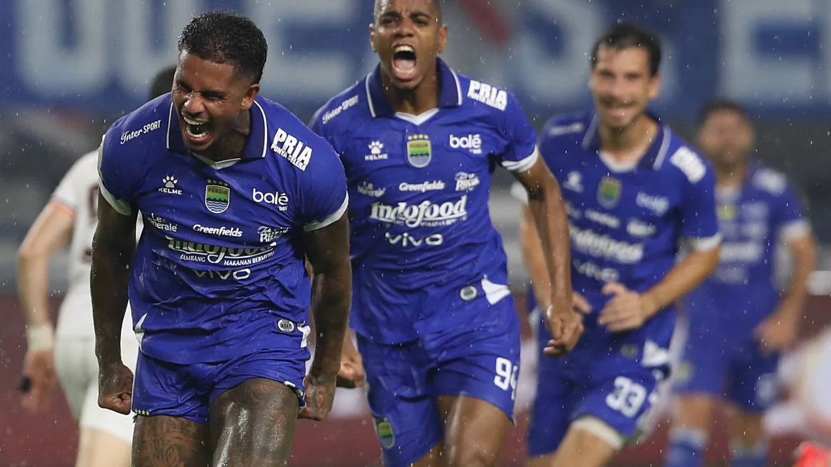 Super League: Persib Bandung Siap Telikung Borneo FC dari Puncak Klasemen