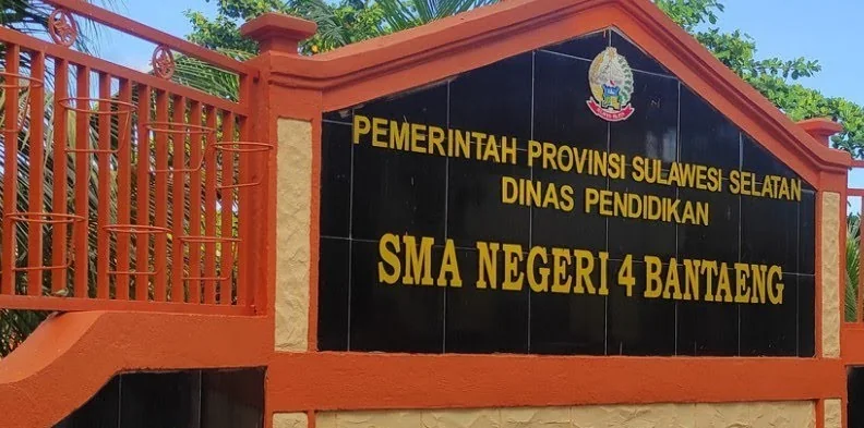 Sekolah SMA 4 Kabupaten Bantaeng, Sulawesi Selatan.