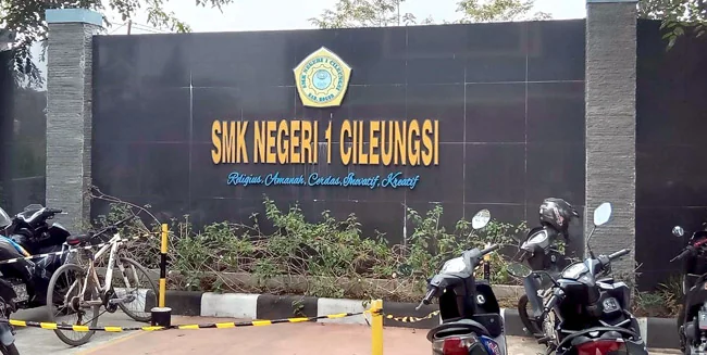 SMK Negeri 1 Cileungsi Roboh, Seluruh Kepsek SMA/SMK Negeri Diminta Cek Kondisi Sekolah