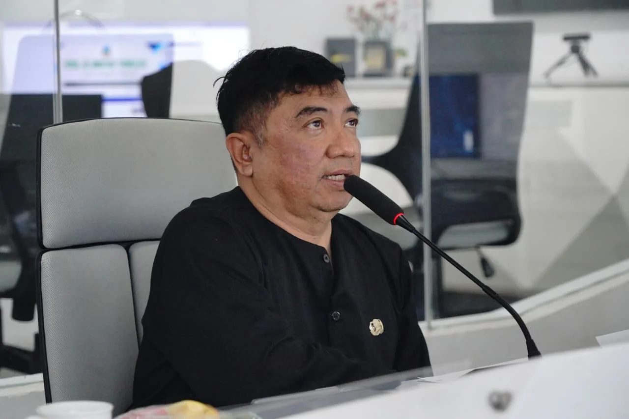 Bupati Garut, Abdusy Syakur Amin, memimpin rapat koordinasi.Ist