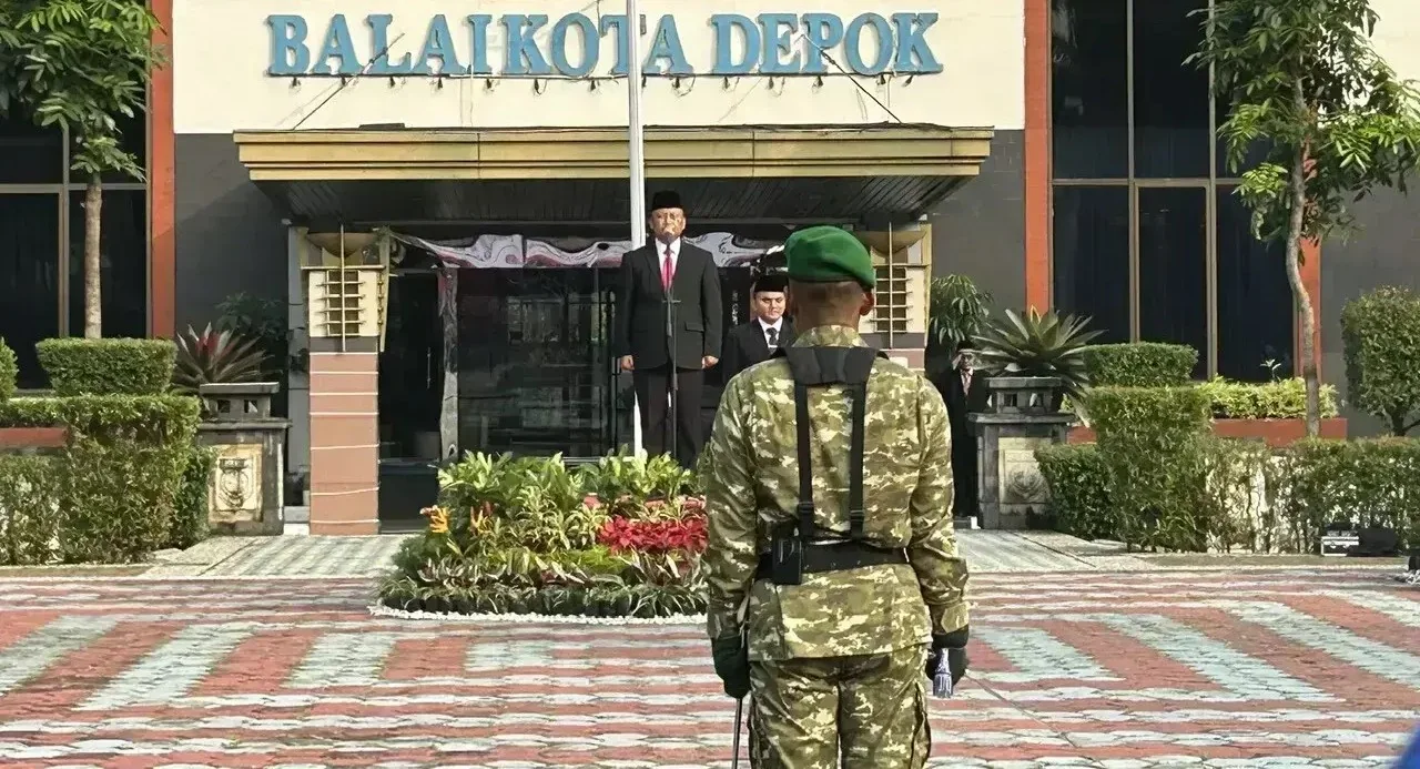 Wali Kota Depok, Supian Suri selaku Inspektur Upacara.Dok-Diskominfo Kota Depok