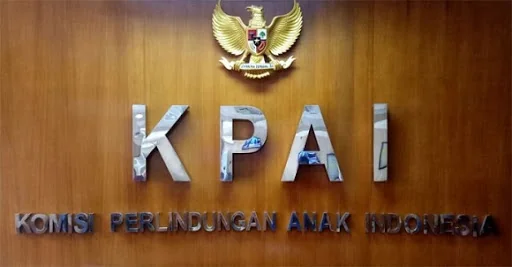 KPAI Desak Dedi Mulyadi Hentikan Sementara Pengiriman Anak ke Barak