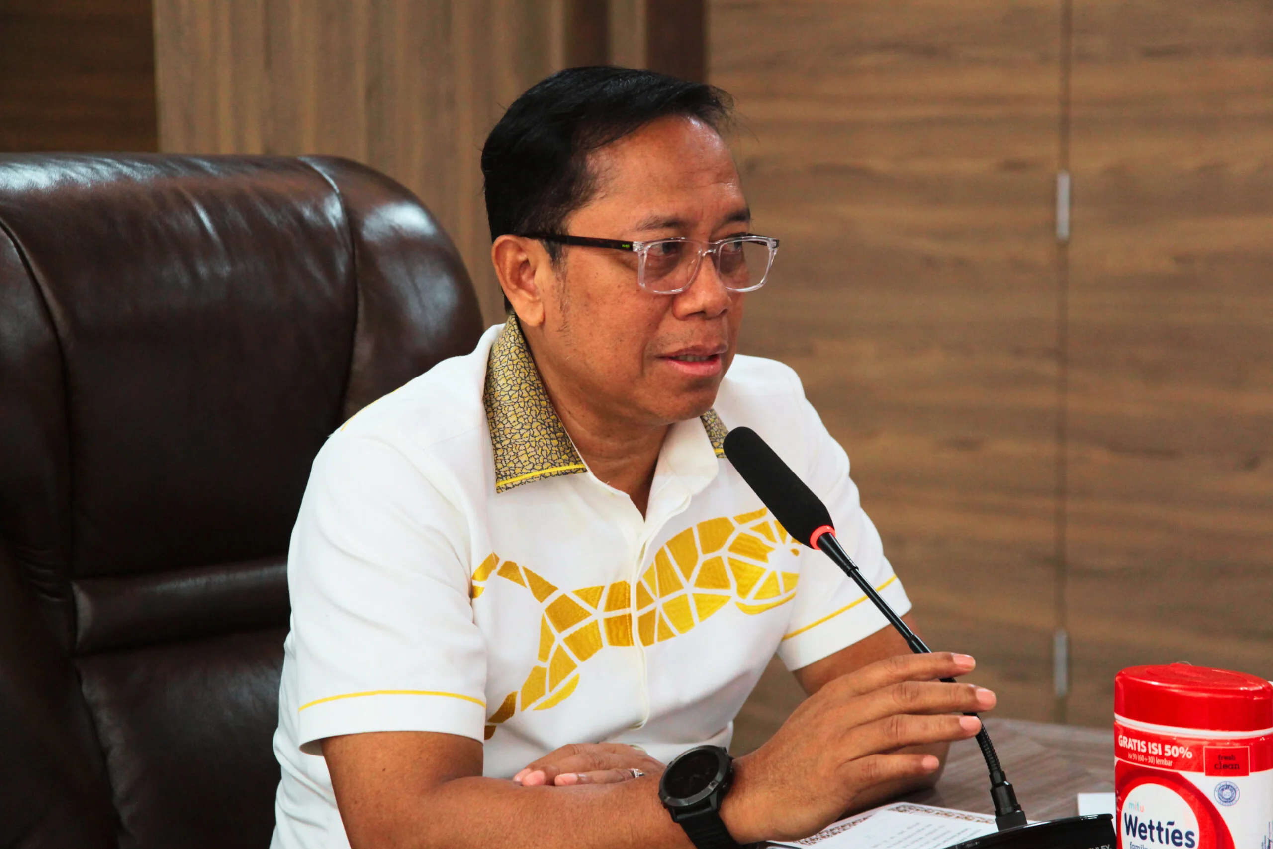 Kepala Kantor Wilayah Kemenkum Jawa Barat, Asep Sutandar, menegaskan komitmennya untuk mendukung penuh percepatan pembentukan produk hukum daerah yang berkualitas.Dok-Humas Kemenkum Jabar