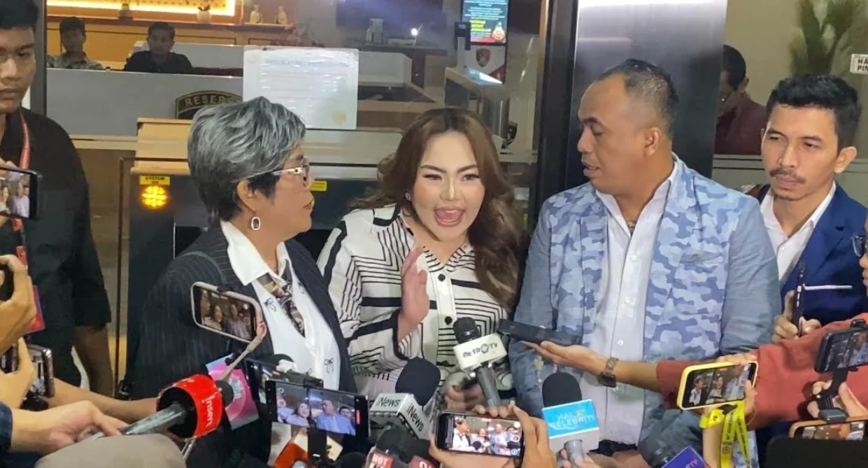 Usai Ditangkap, Lisa Mariana Dibebaskan Lagi