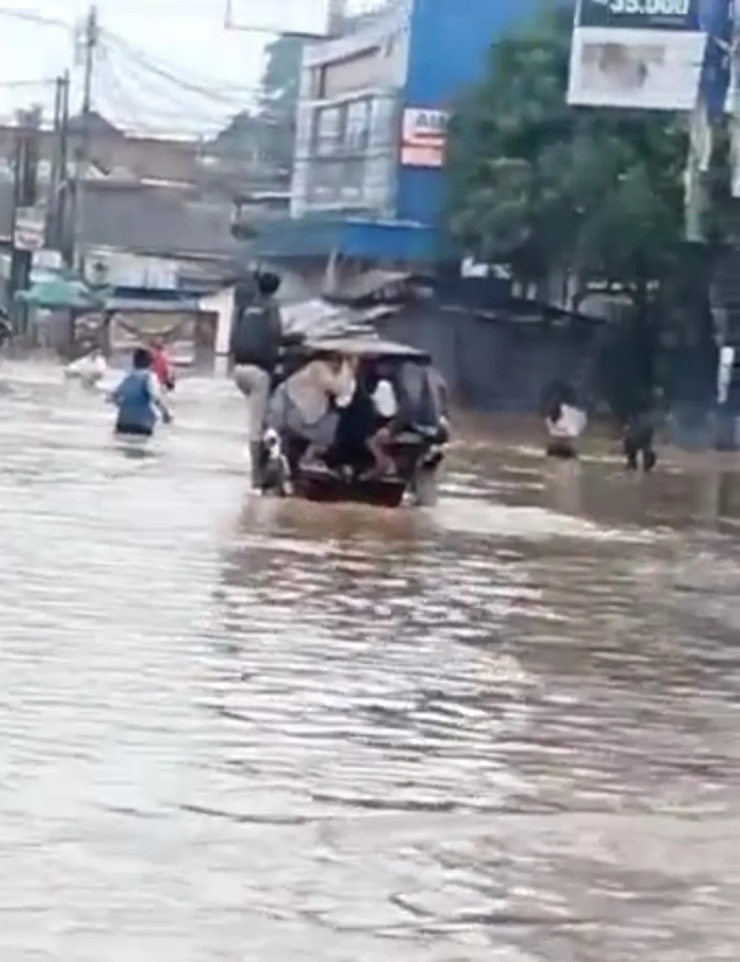 Banjir di Dayeuhkolot Kab Bandung (Dok-KS)