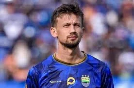 Persib Bandung Resmi Berpisah dengan Gelandang Kroasia Mateo Kocijan