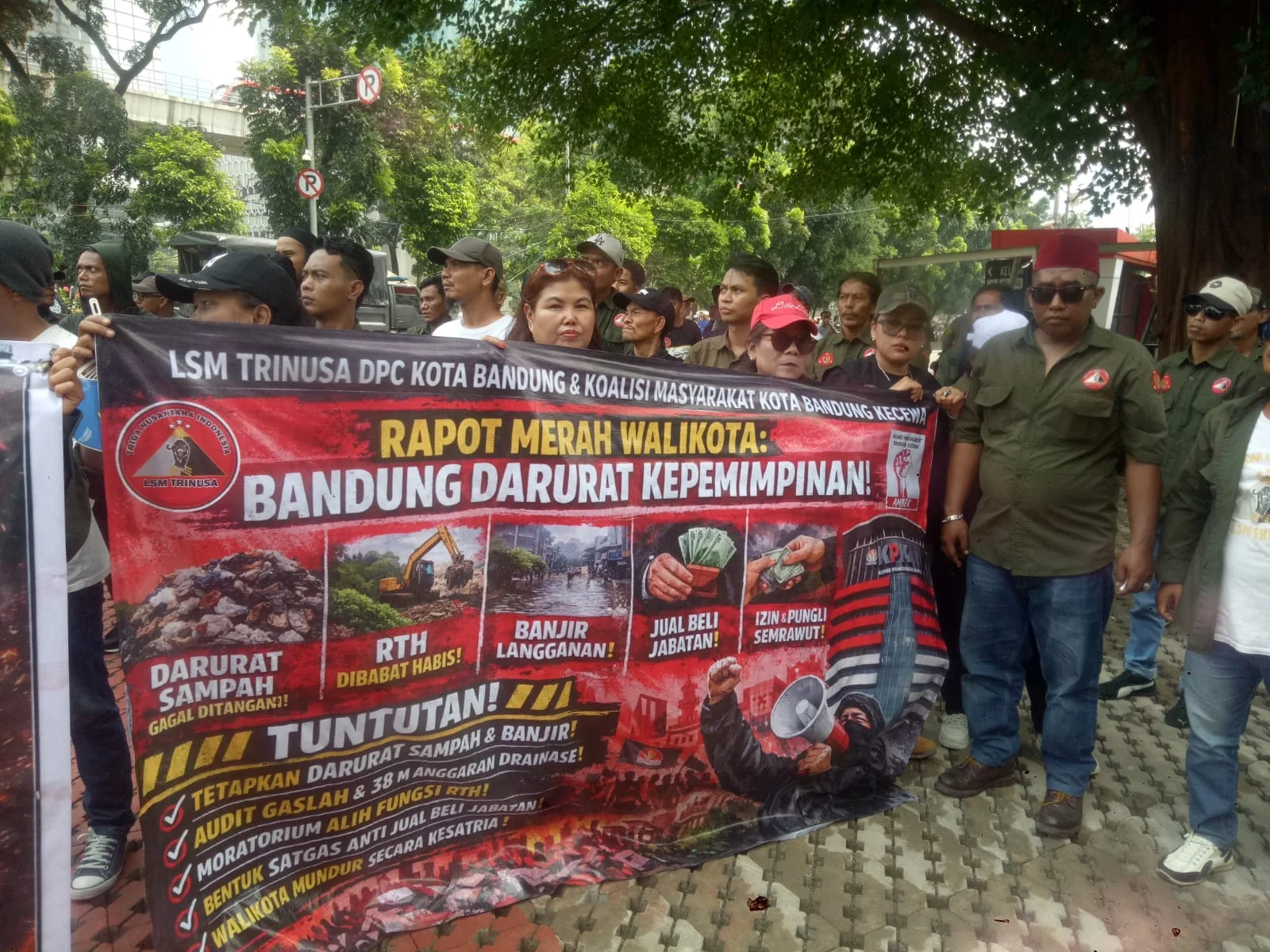 Ketua Korwil Bandung Raya LSM Trinusa,Rohman Budiman.Dok-KabarSunda.com