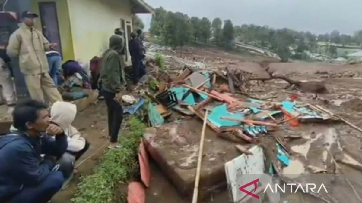 Masyarakat Tak Berkepentingan Diimbau Tidak Dekati Lokasi Cisarua KBB