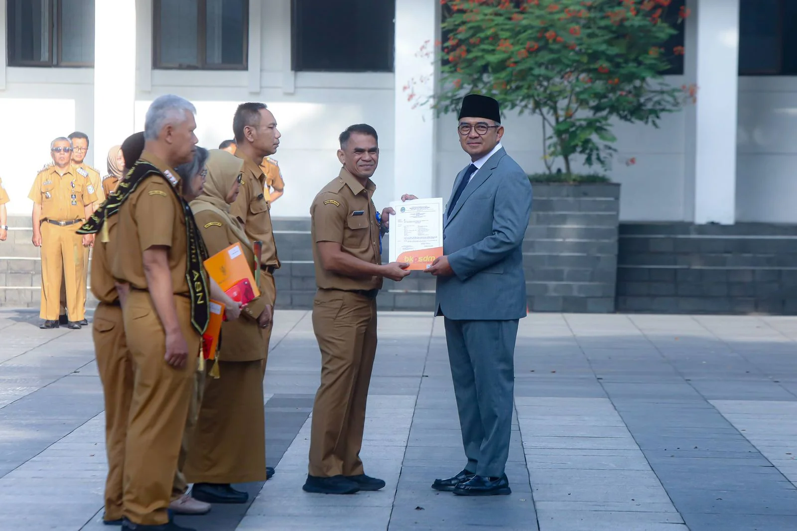 Wali Kota Bandung, Muhammad Farhan menyampaikan apresiasi tinggi kepada seluruh pegawai Pemkot Bandung atas dedikasi selama masa libur Lebaran 2026.Dok-Diskominfo Kota Bandung