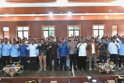 Bupati Dony Bersama jajaran KONI Sumedang.Ist