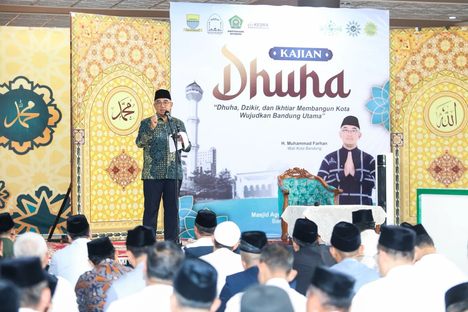 Wali Kota Bandung Muhammad Farhan berharap kegiatan Kajian Dhuha di Masjid Agung Alun-alun Bandung menjadi ruang ikhtiar spiritual bersama dalam menghadapi berbagai persoalan Kota Bandung.Dok-Diskominfo Kota Bandung