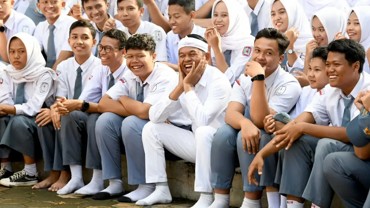 Tidak Dihapus, KDM Ubah Skema Pencairan Bantuan untuk Siswa SMA/SMK Swasta