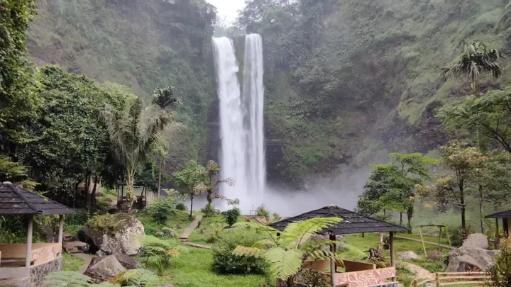 Rekomendasi Curug Terbaik di Garut untuk Healing dan Petualangan
