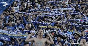 Gara-gara Oknum Bobotoh, Persib Bandung Didenda Rp 115 Juta