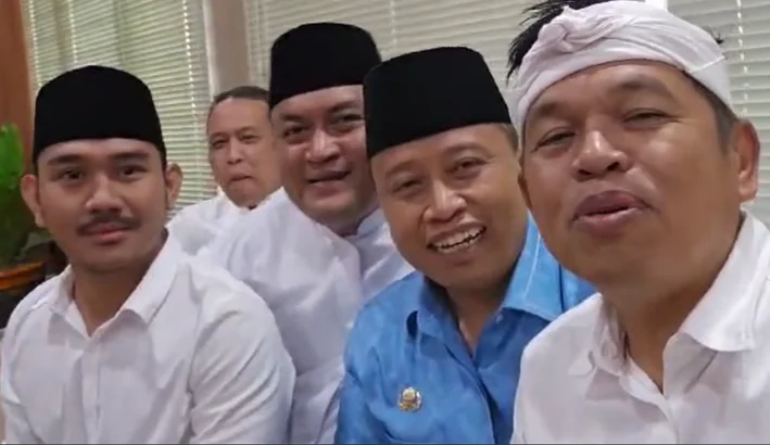 Gubernur Jawa Barat Dedi Mulyadi bertemu dengan Wali Kota Depok, Wali Kota Bekasi, Bupati Bekasi, dan Bupati Bogor di Bekasi, Jumat, 7 Maret 2025.
