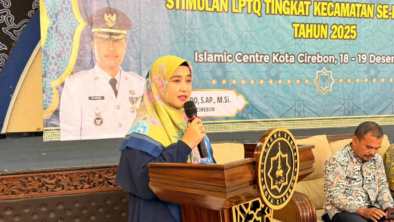 Wakil Wali Kota Cirebon, Siti Farida Rosmawati, menyampaikan apresiasi dan rasa terima kasih kepada para guru ngaji atas dedikasi yang selama ini diberikan.Ist