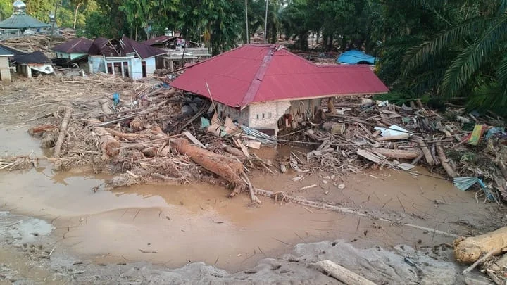 Dedi Mulyadi Ajak Warga Jabar Ikut Bantu Korban Bencana di Sumatera