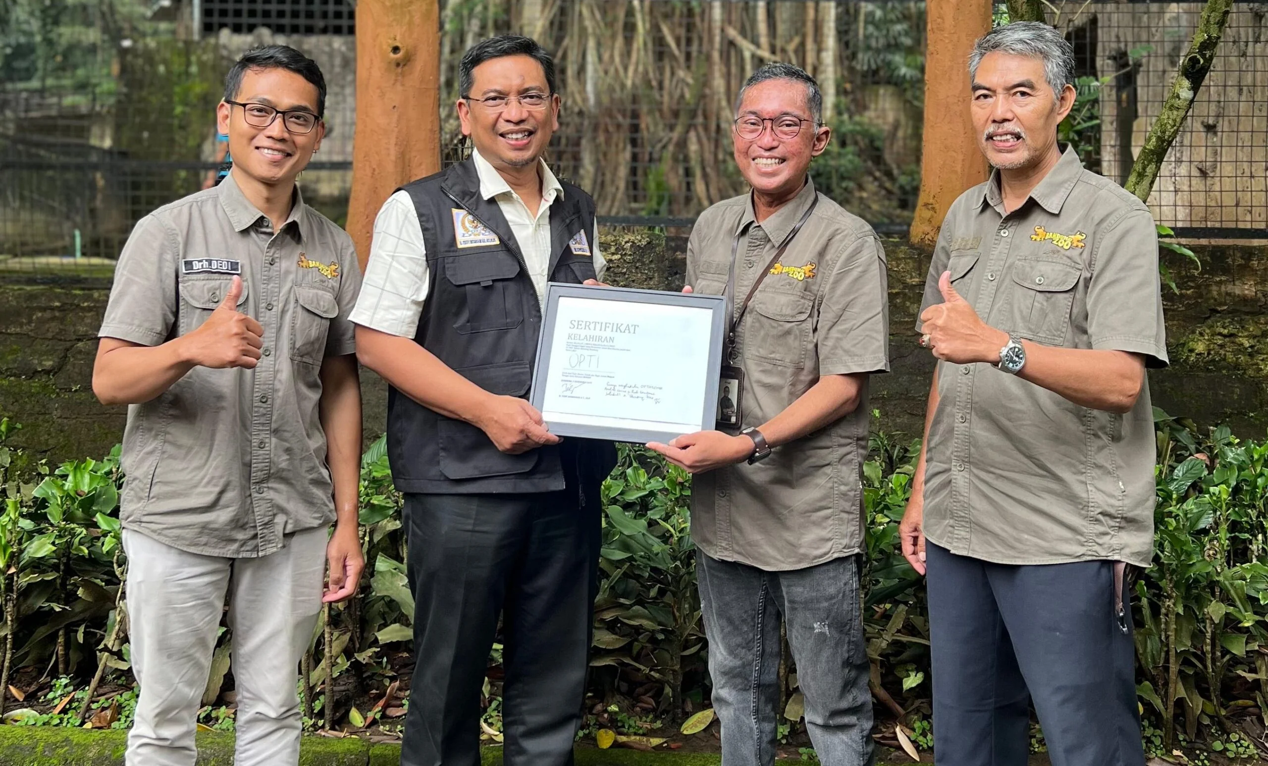 OPTI, Nama untuk anak Tapir Jantan di Bandung Zoo