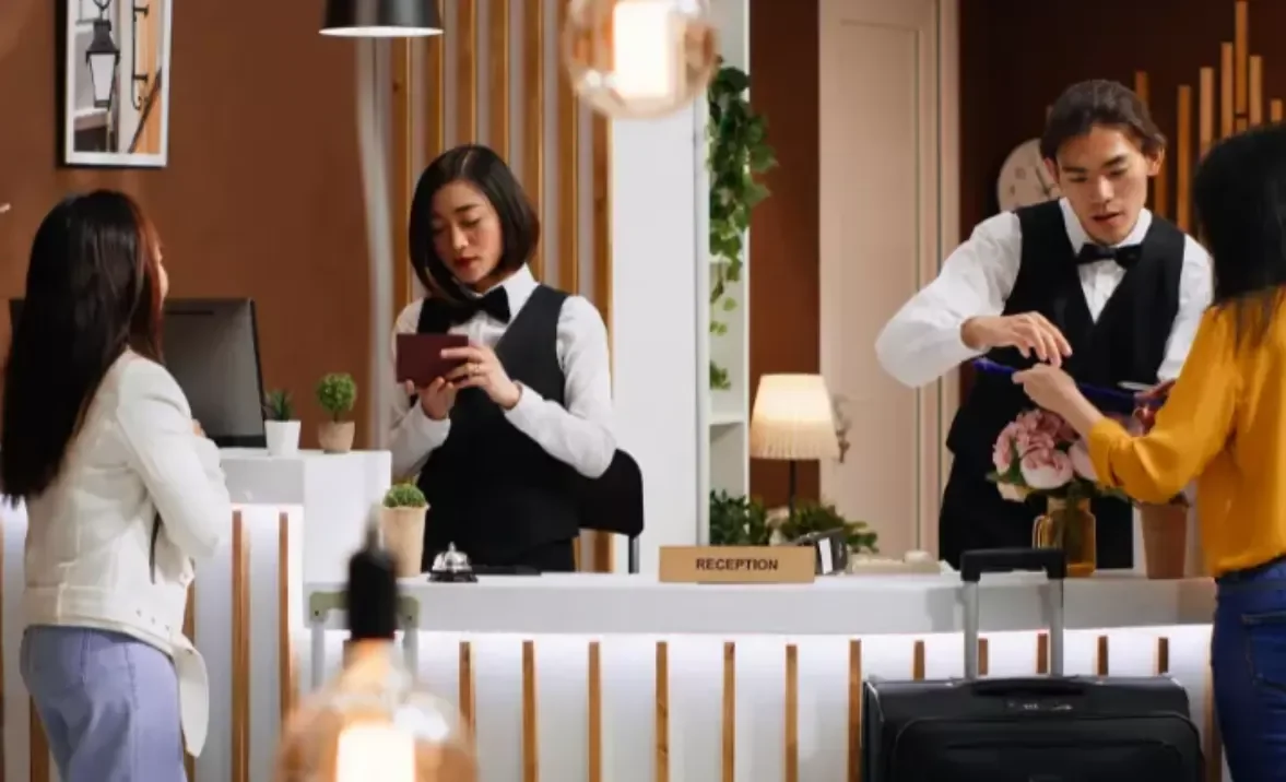 Pemerintah Bebaskan Pajak Pegawai Travel, Hotel hingga Restoran