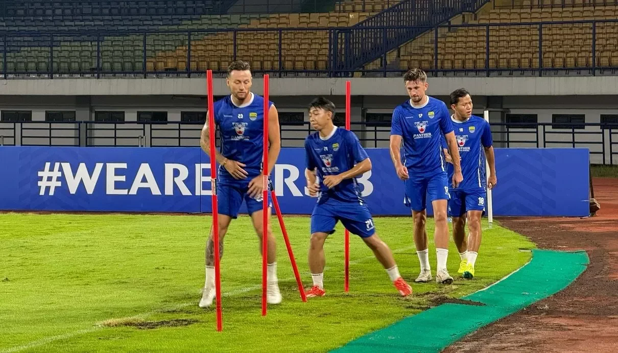 Super League 2025/26: Persib Bandung Matangkan Taktik Jelang Lawan PSM