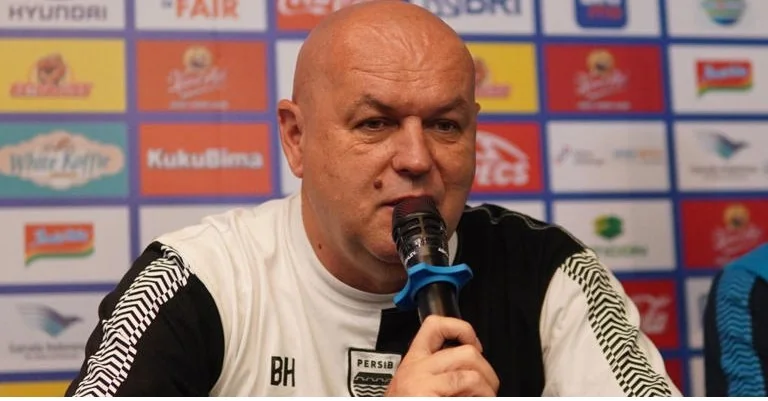 Pelatih Persib, Bojan Hodak