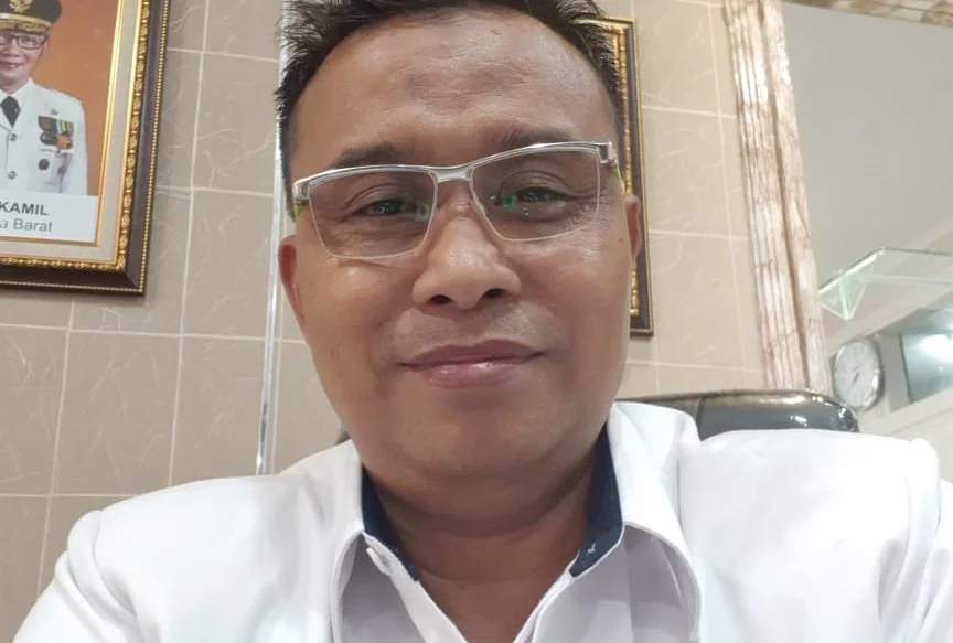 Plh Kadisdik Jabar, Deden Saepul Hidayat