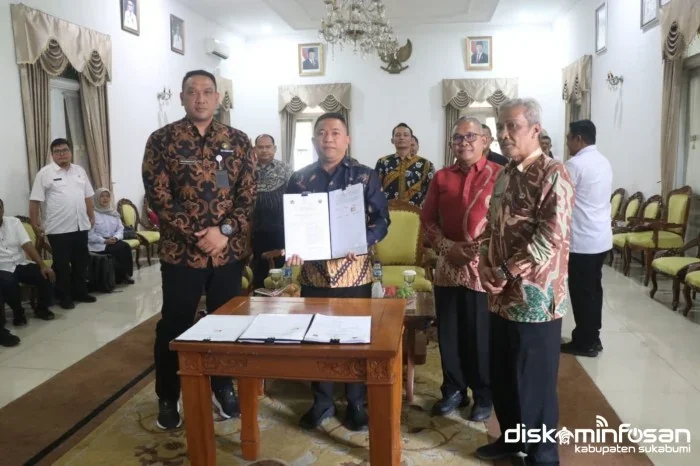 Wakil Bupati Sukabumi Andreas, menghadiri penandatanganan Perjanjian Kerja Sama.Ist