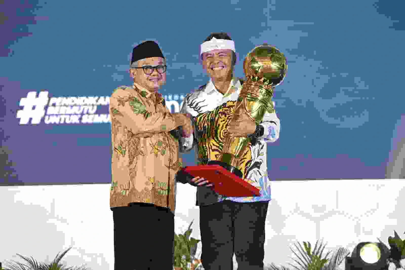 Sekretaris Daerah (Sekda) Jawa Barat Herman Suryatman dalam acara Puncak Bulan Bahasa dan Sastra 2026 di Plaza Insan Berprestasi, Kompleks Kemendikdasmen, Jakarta Pusat, Rabu, 28 Oktober 2026.