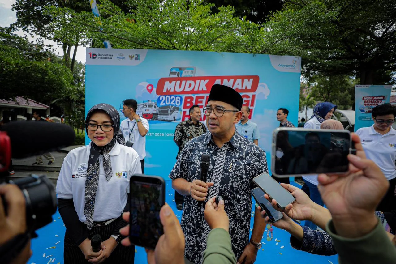 Wali Kota Bandung, Muhammad Farhan menyatakan, Kota Bandung merupakan kota yang terbuka bagi masyarakat dari berbagai daerah yang ingin datang untuk bekerja, belajar, maupun memulai usaha.Dok-Diskominfo Kota Bandung