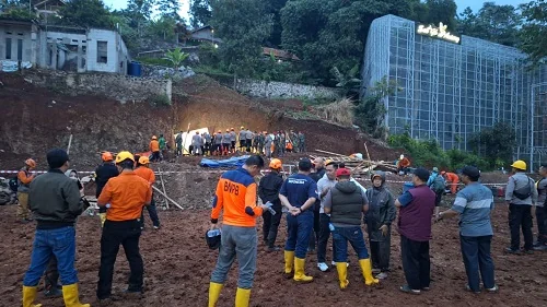 Bupati memastikan, seluruh korban yang tertimbun telah berhasil ditemukan dan dievakuasi oleh Tim SAR Gabungan.Dok-Diskomimfosanditik