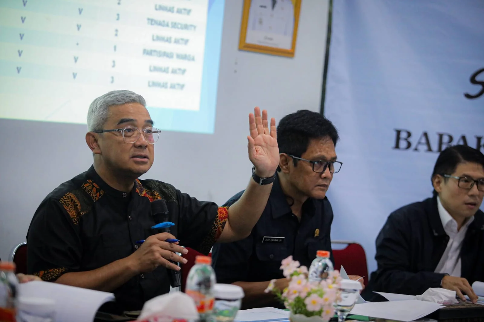 Wali Kota Bandung Muhammad Farhan menegaskan langkah mitigasi harus berjalan simultan bersama warga.Ist