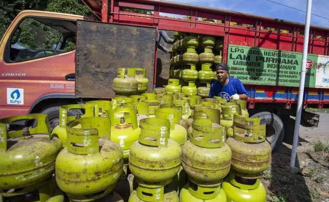 Penjualan elpiji 3 kilogram (kg) melalui pengecer tidak akan diperbolehkan lagi mulai 1 Februari 2025.